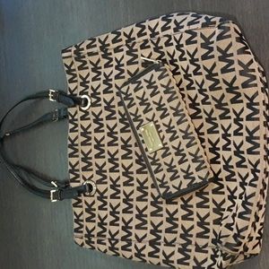 Michael Kors tote in signature print with wallet